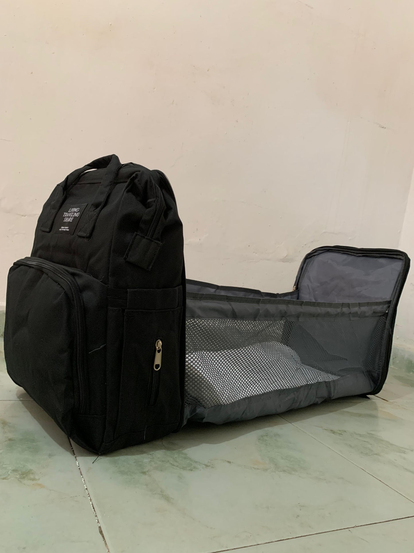 MALETA PAÑALERA IMPERMEABLE